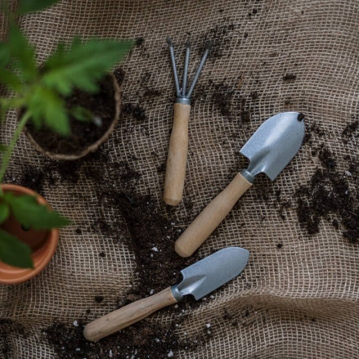 gardening-tools